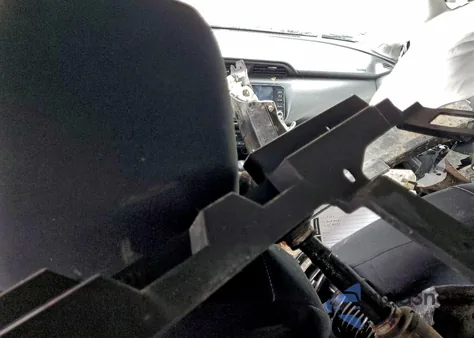 2021 Nissan Kicks Sv z USA, uszkodzony, nr VIN 3N1CP5CV2ML562779